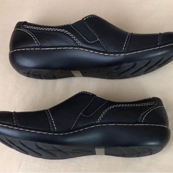 ♣️Clarks Ashland Alpine Bendable Black Leather Slip On Comfort Loafer Shoes 9M - Picture 8 of 8